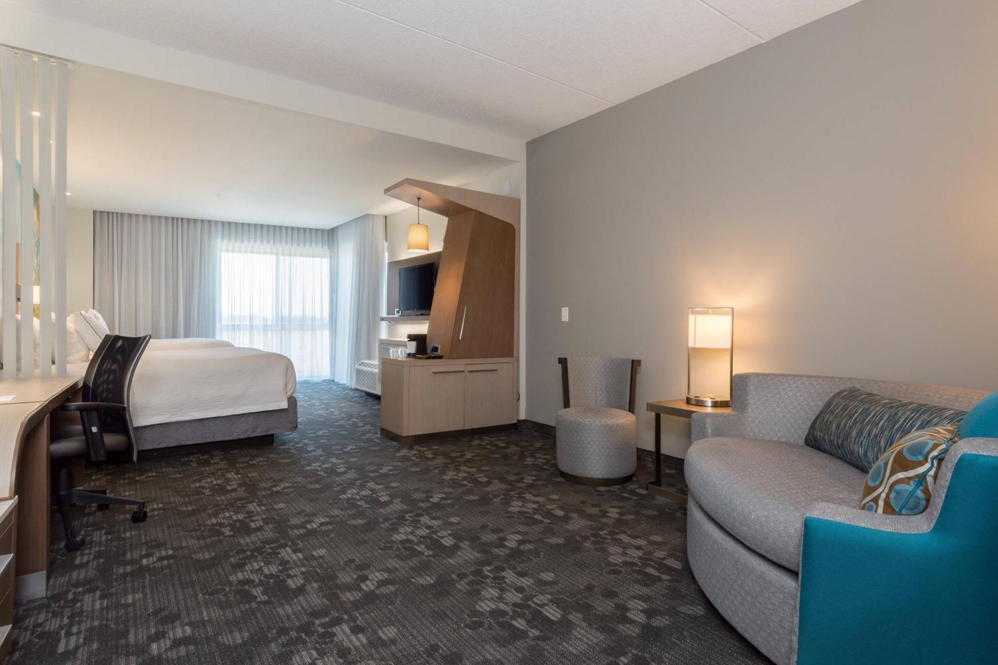 คอร์ตยาร์ด ฟาเยตต์วิลล์ ฟอร์ต แบรก/สปริงเลค Hotel ภายนอก รูปภาพ