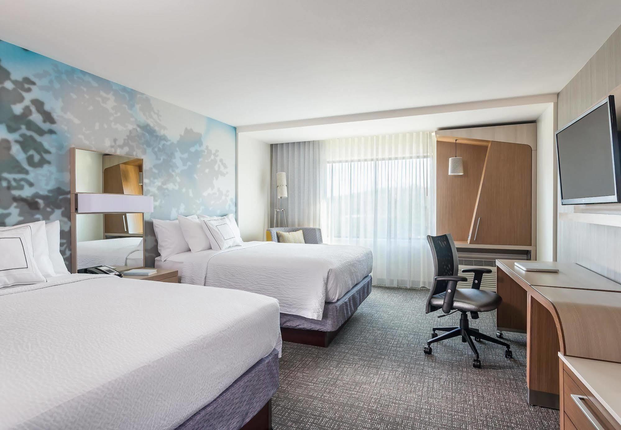 คอร์ตยาร์ด ฟาเยตต์วิลล์ ฟอร์ต แบรก/สปริงเลค Hotel ภายนอก รูปภาพ